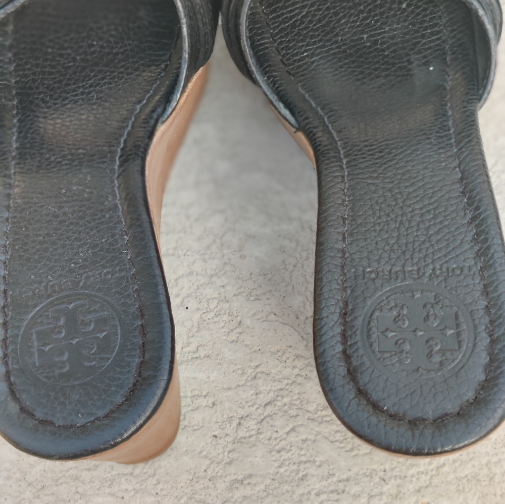Tory Burch leather slide - Picture 6 of 16